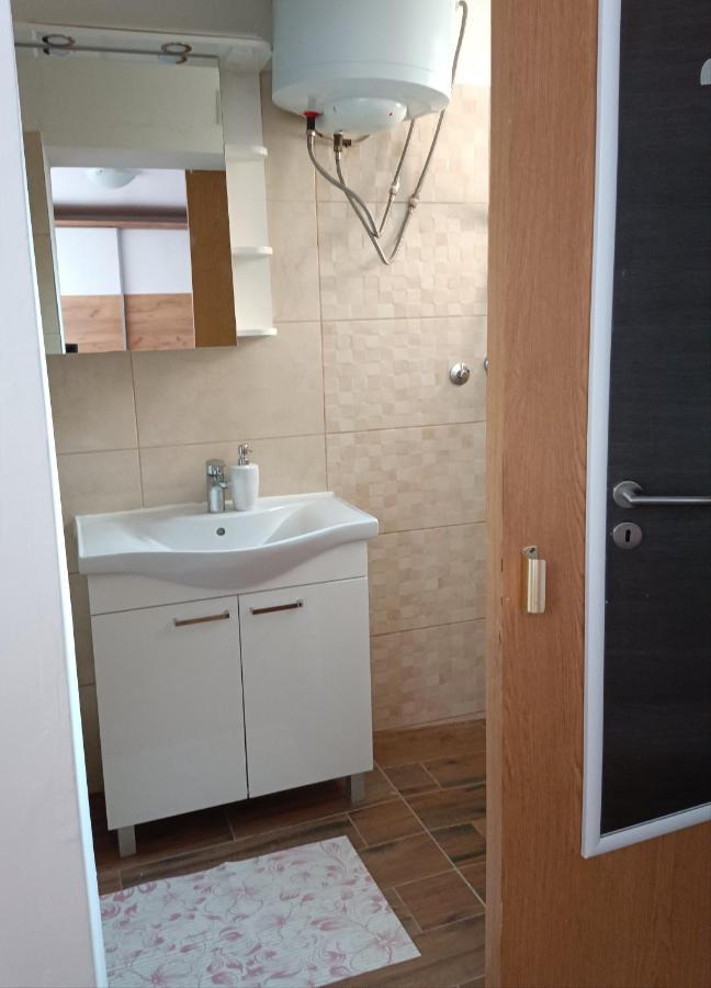 자다르 Apartman Mala Cici 아파트 외부 사진